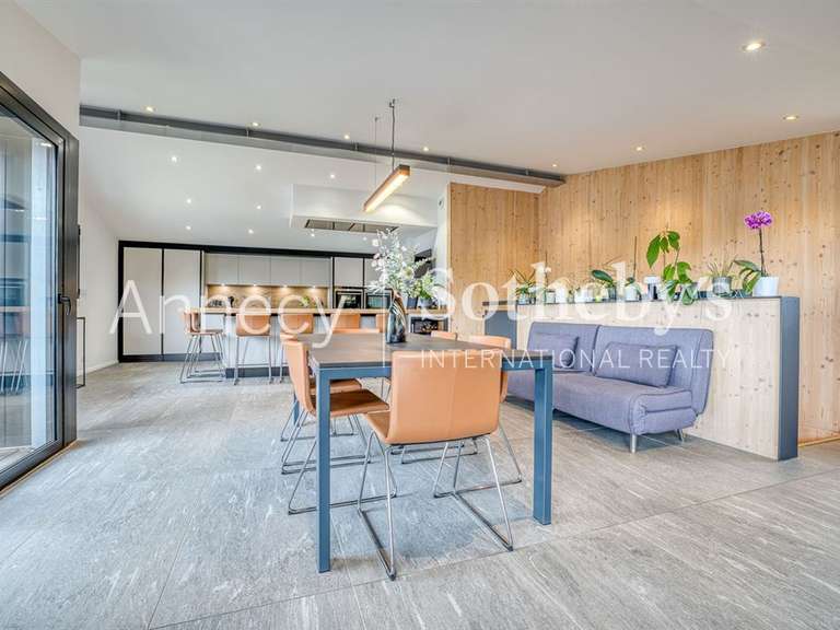 Maison Annecy-le-Vieux - 4 chambres - 174m²