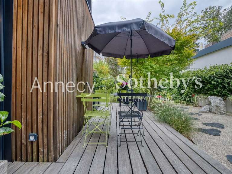 Maison Annecy-le-Vieux - 3 chambres - 174m²