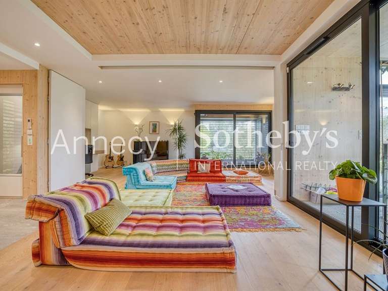 Maison Annecy-le-Vieux - 3 chambres - 174m²