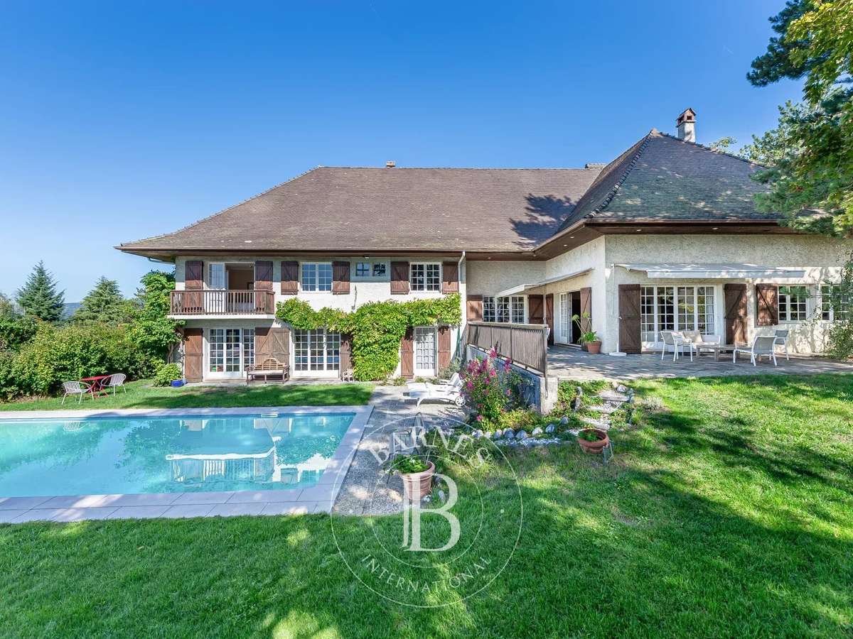 Villa Annecy-le-Vieux