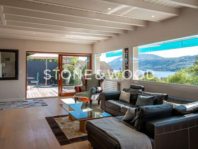 Villa Annecy-le-Vieux - 5 chambres - 234m²
