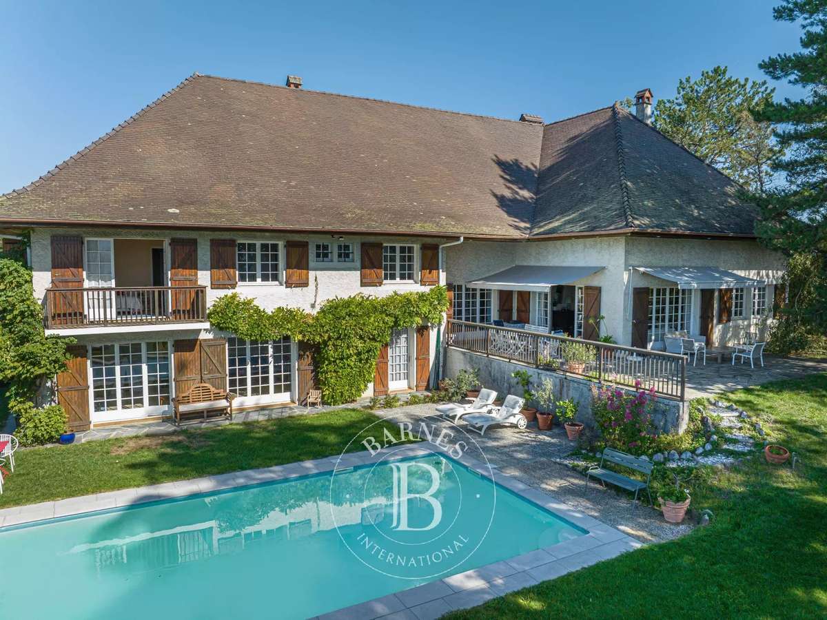 Villa Annecy-le-Vieux