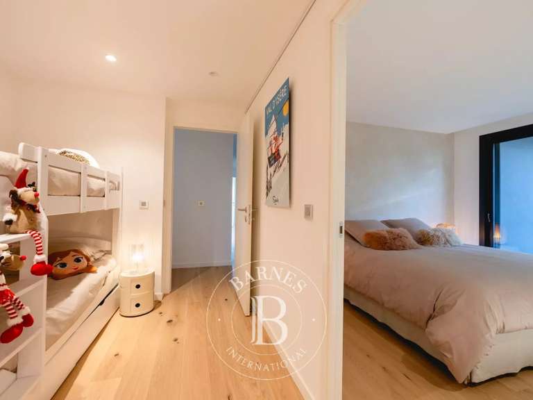 Villa Annecy-le-Vieux - 6 chambres - 254m²