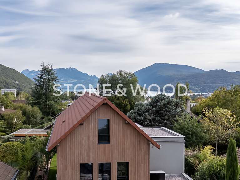 Villa Annecy-le-Vieux - 5 chambres - 245m²