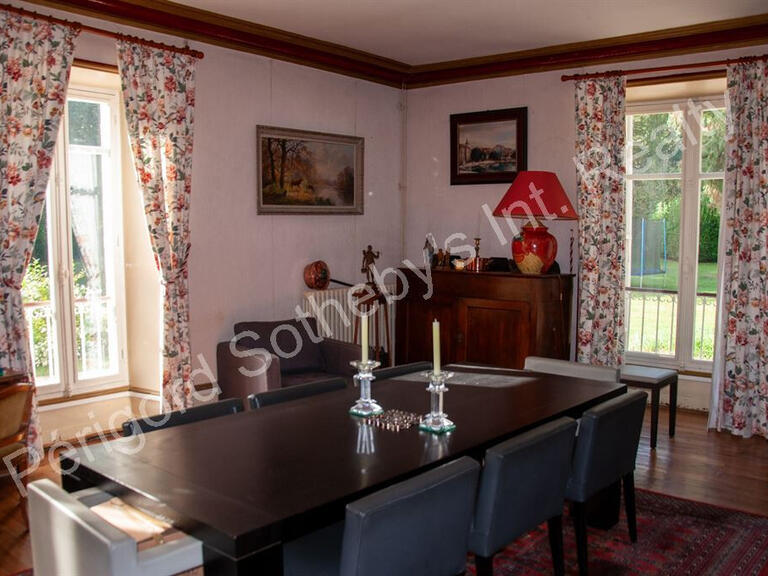 Maison Annesse-et-Beaulieu - 5 chambres - 523m²
