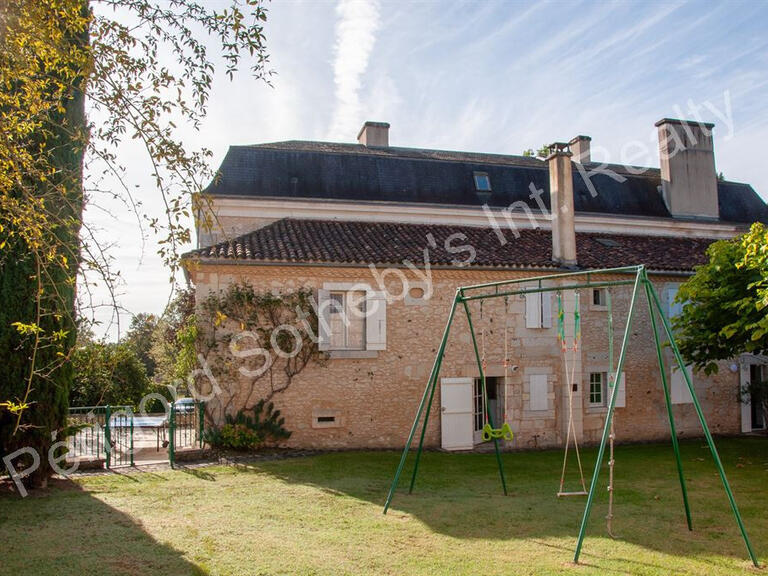 Maison Annesse-et-Beaulieu - 5 chambres - 523m²