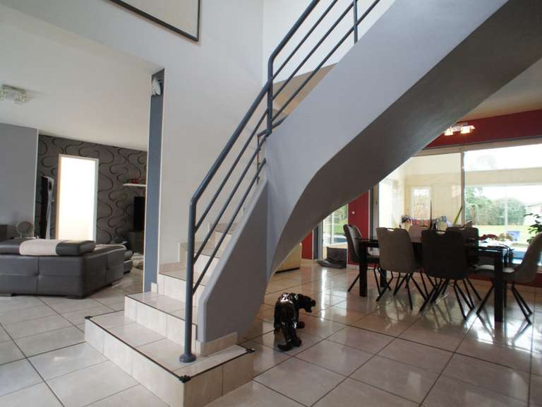 Maison Annet-sur-Marne - 5 chambres - 343m²