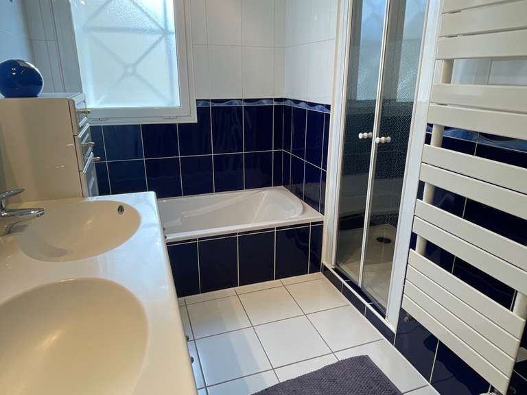 Maison Annet-sur-Marne - 5 chambres - 343m²