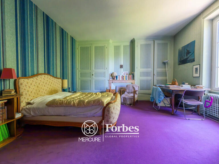 Maison Anneyron - 7 chambres - 330m²