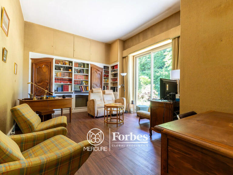 Maison Anneyron - 7 chambres - 330m²