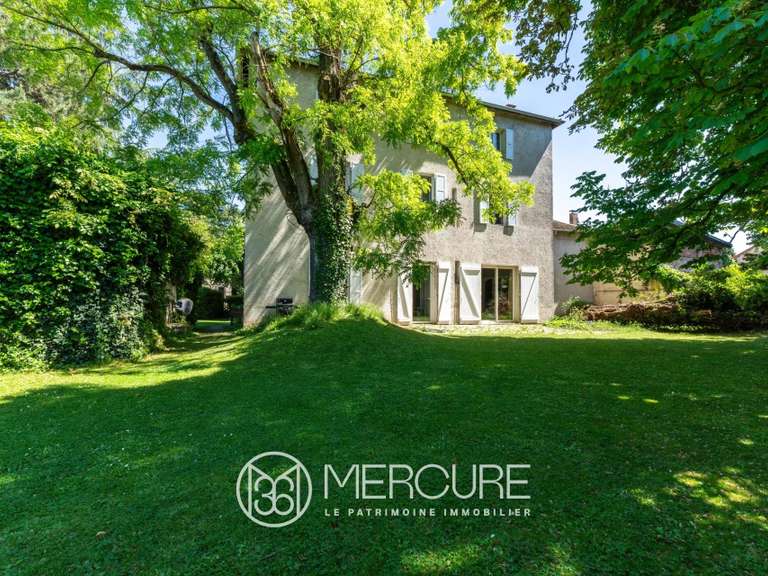 Maison Anneyron - 7 chambres - 330m²