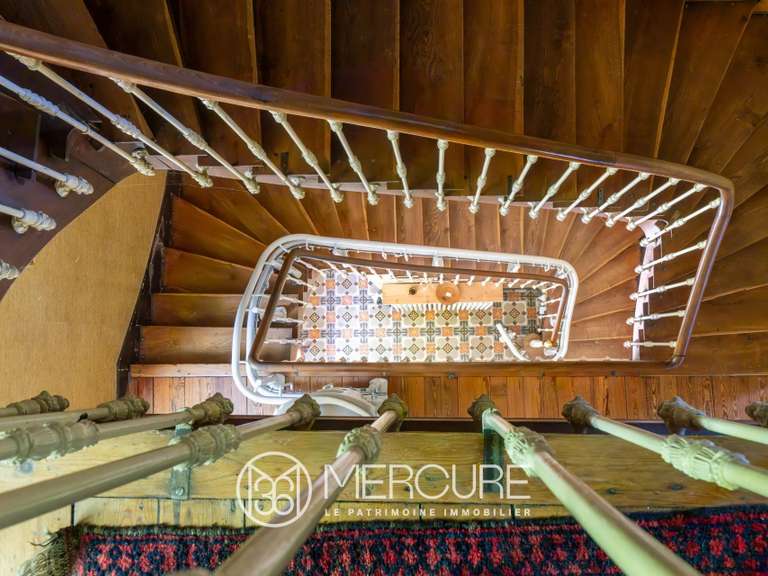 Maison Anneyron - 7 chambres - 330m²