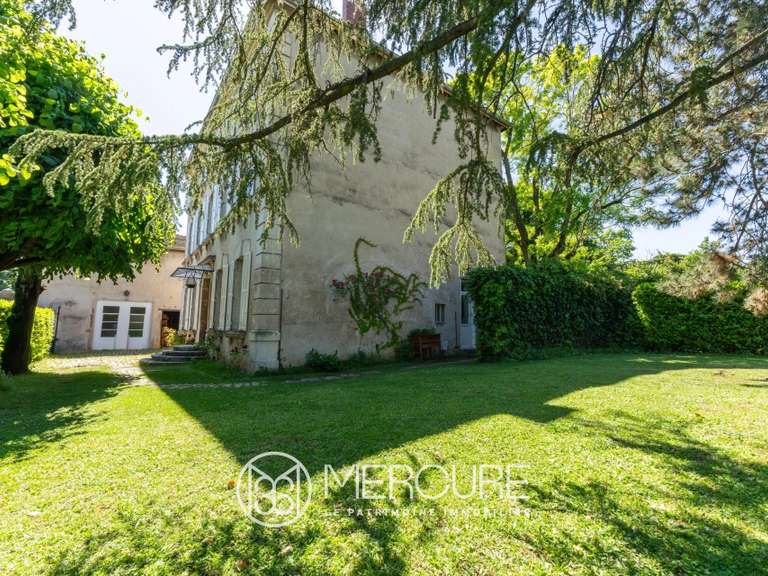House Anneyron - 7 bedrooms - 330m²