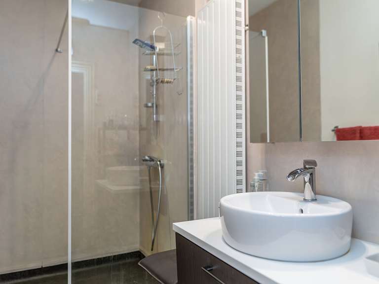 Maison Annonay - 6 chambres - 300m²