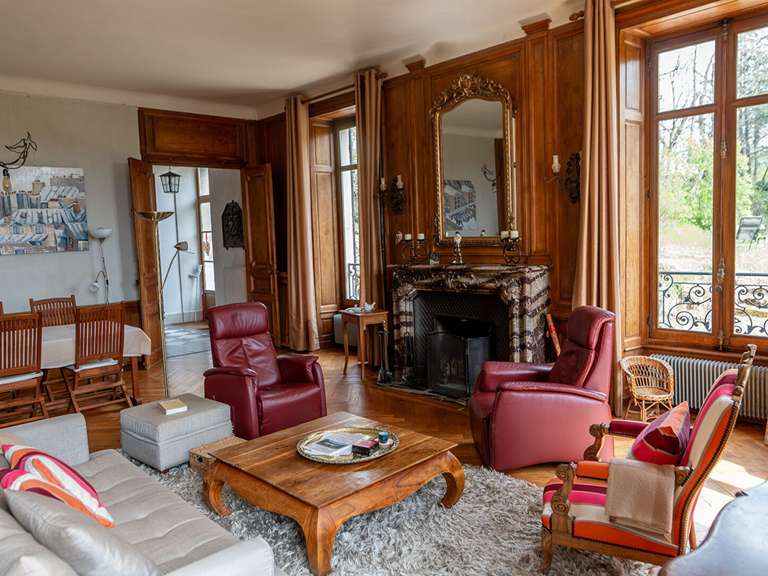 Maison Annonay - 6 chambres - 300m²