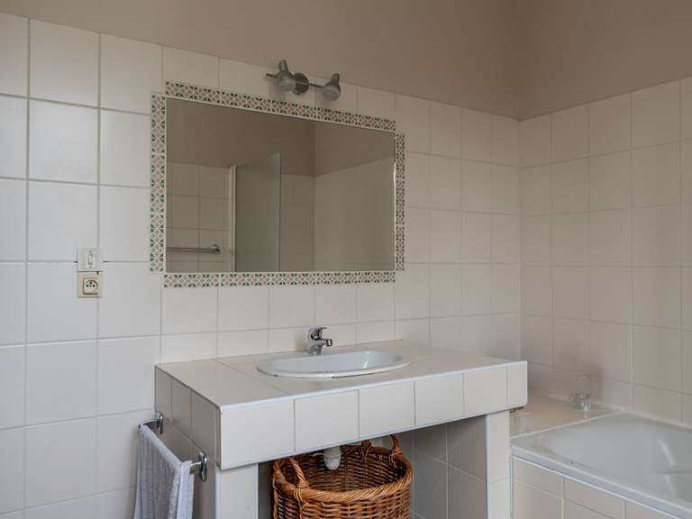 Maison Annonay - 6 chambres - 300m²