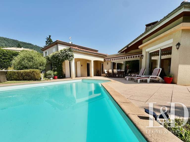 Maison Annonay - 5 chambres - 313m²