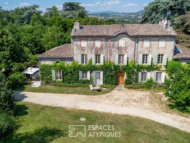 Maison Annonay - 5 chambres - 600m²