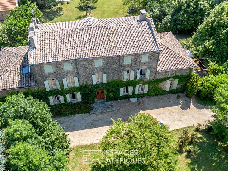 Maison Annonay - 5 chambres - 600m²