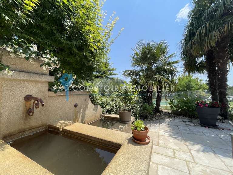 Villa Annonay - 8 chambres - 342m²