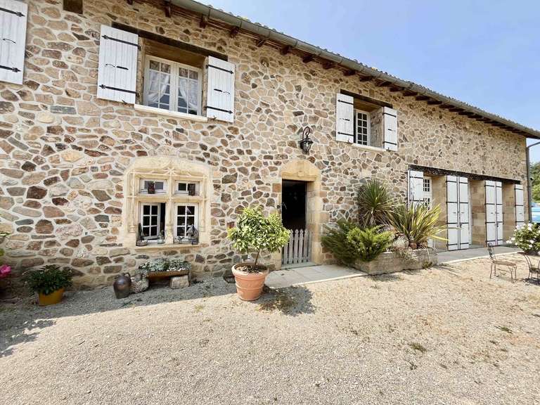 Maison Ansac-sur-Vienne - 10 chambres - 388m²