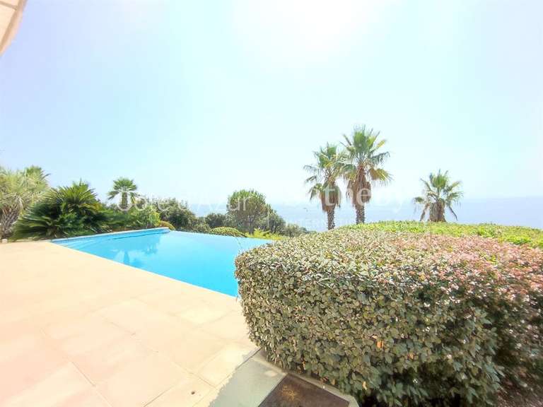 Maison Antheor - 5 chambres - 166m²