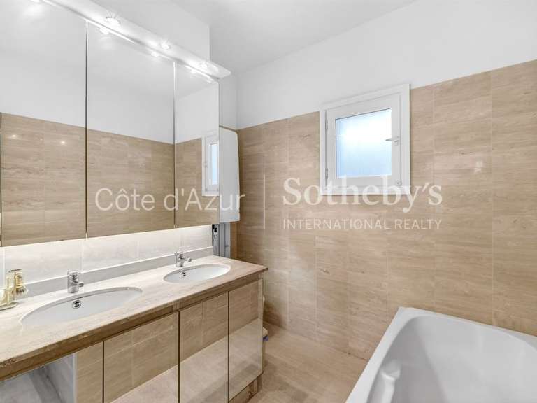 Maison Antheor - 5 chambres - 222m²