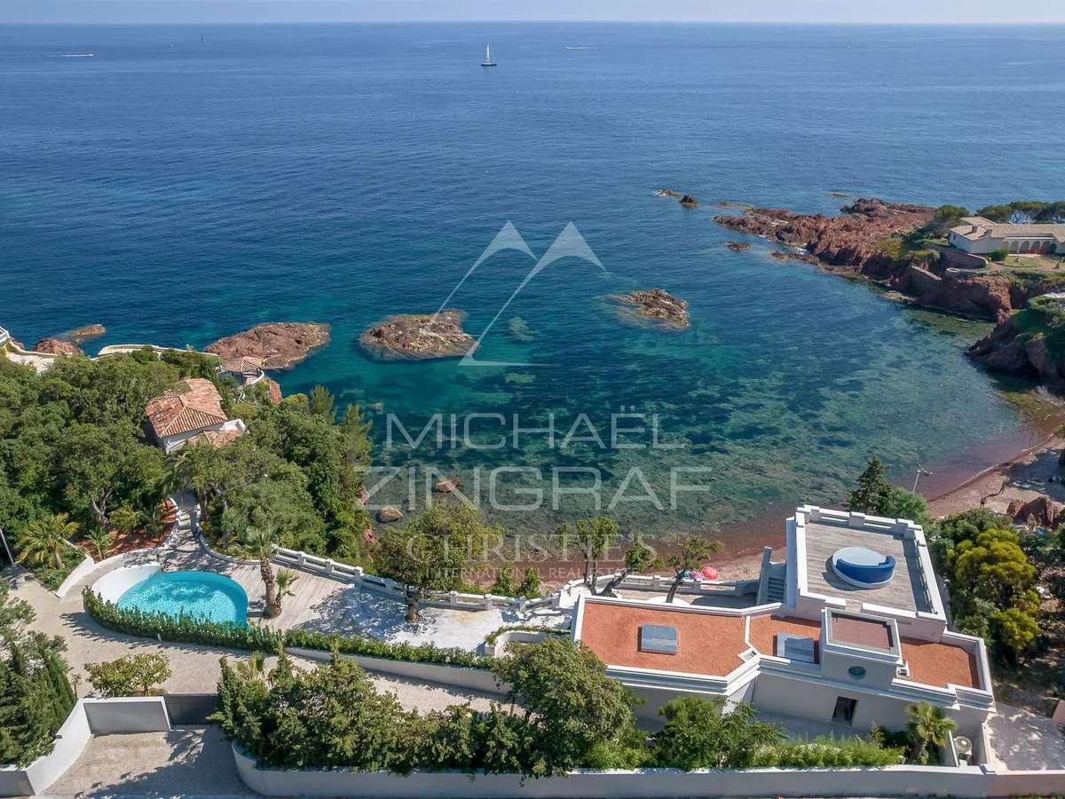 Villa antheor