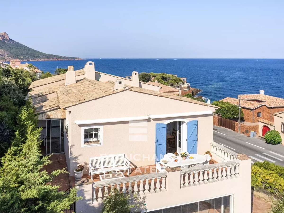 Villa Antheor