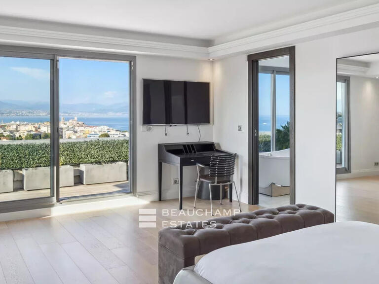 Appartement Antibes - 3 chambres - 142m²