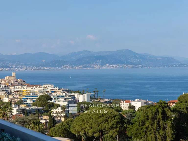 Apartment with Sea view Antibes - 3 bedrooms - 143m²