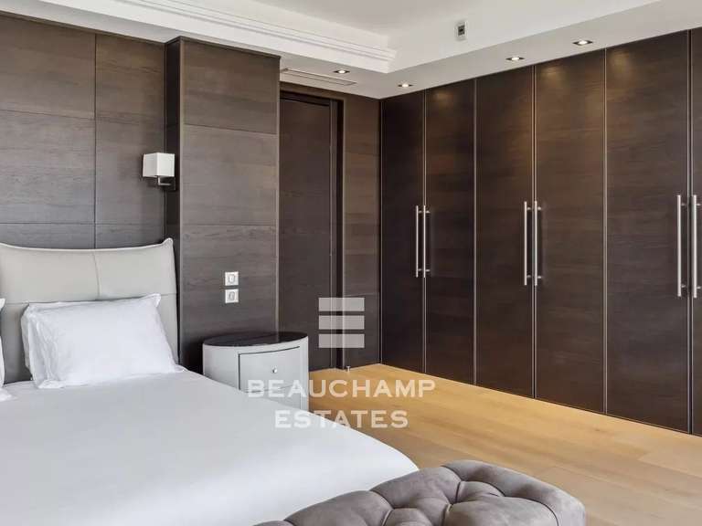 Apartment with Sea view Antibes - 3 bedrooms - 143m²