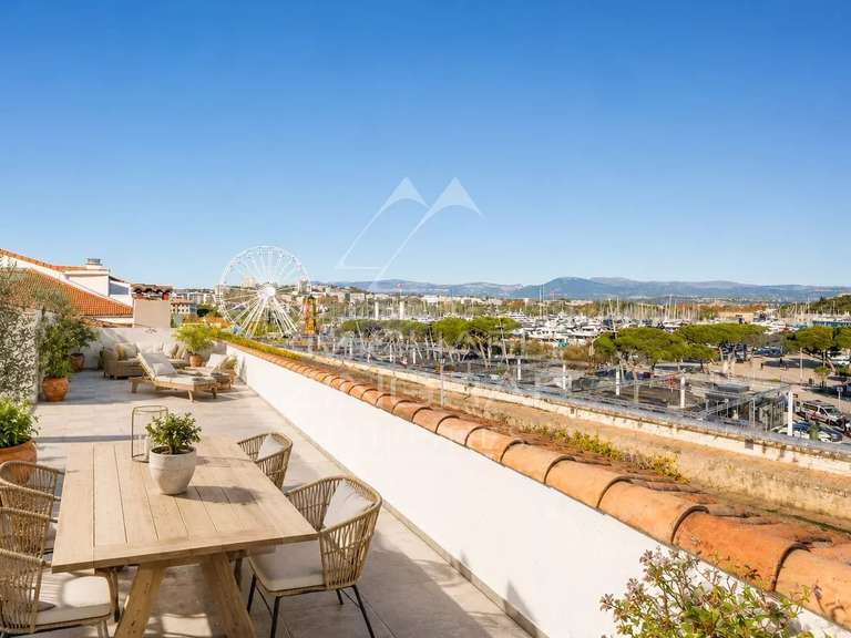 Appartement Antibes - 2 chambres - 177m²