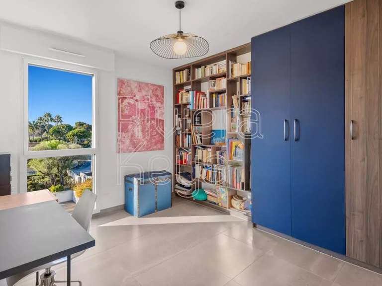 Apartment with Sea view Antibes - 2 bedrooms - 166m²