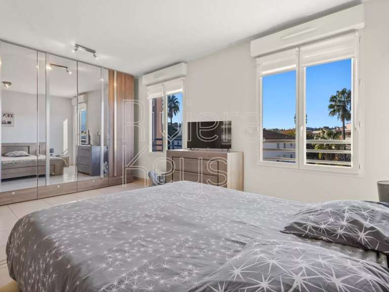 Apartment Antibes - 3 bedrooms - 130m²