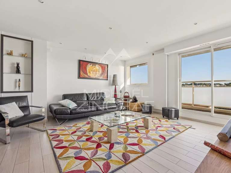 Apartment with Sea view Antibes - 3 bedrooms - 178m²