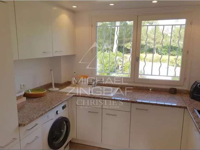 Appartement Antibes - 2 chambres - 77m²