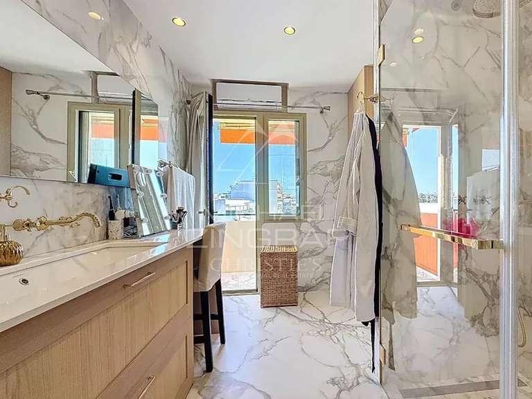 Appartement Antibes - 2 chambres - 121m²