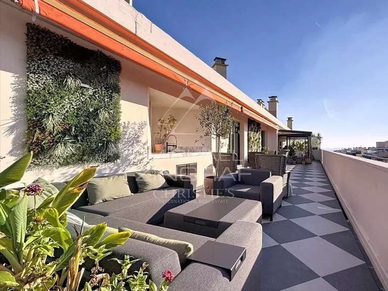 Appartement Antibes - 2 chambres - 121m²