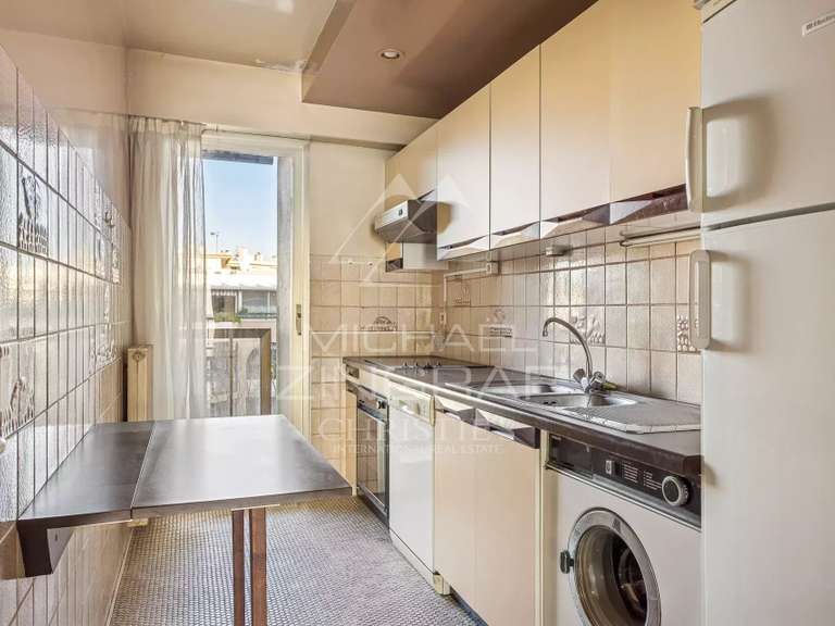 Apartment with Sea view Antibes - 60m²