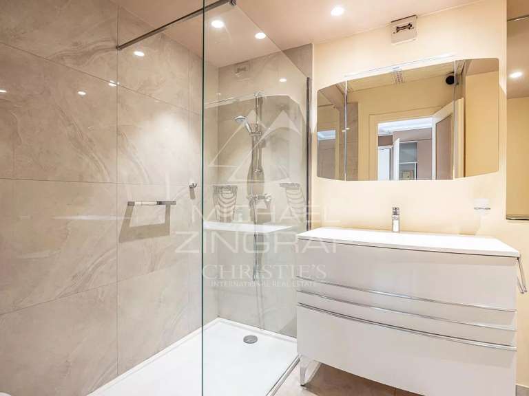 Apartment with Sea view Antibes - 60m²