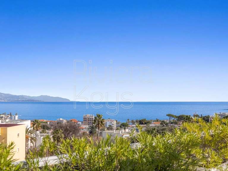 Apartment Antibes - 3 bedrooms - 125m²