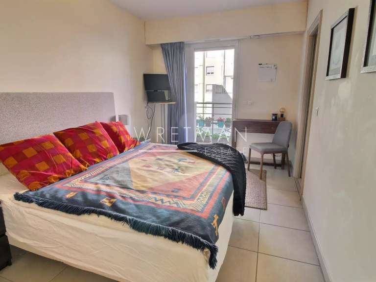 Appartement Antibes - 2 chambres - 67m²