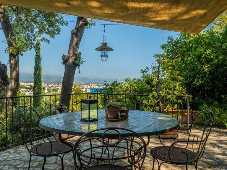 Appartement avec Vue sur mer Antibes - 3 chambres - 97m²