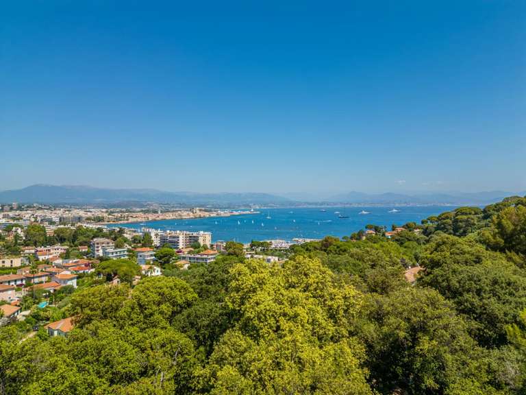 Appartement avec Vue sur mer Antibes - 3 chambres - 97m²