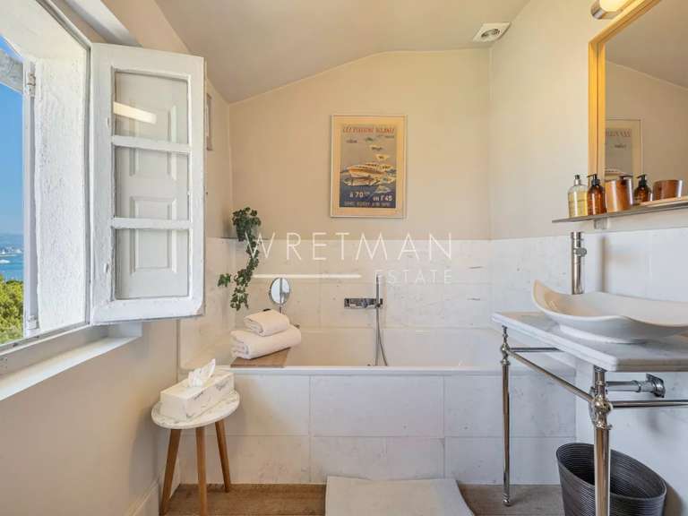 Appartement avec Vue sur mer Antibes - 3 chambres - 97m²