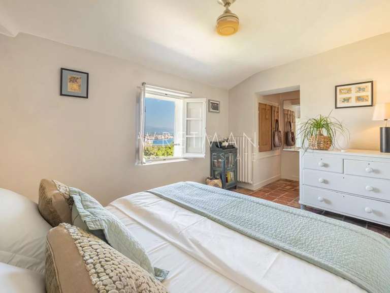 Appartement avec Vue sur mer Antibes - 3 chambres - 97m²