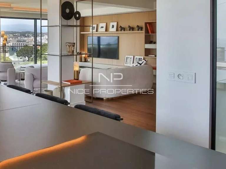 Apartment with Sea view Antibes - 3 bedrooms - 140m²