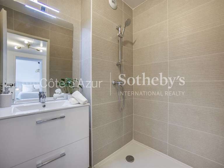 Appartement avec Vue sur mer Antibes - 3 chambres - 95m²