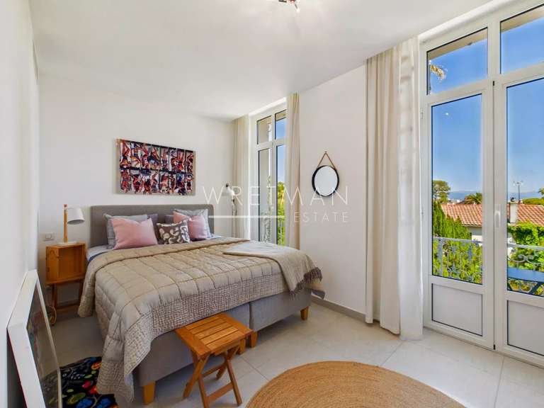 Appartement avec Vue sur mer Antibes - 3 chambres - 123m²